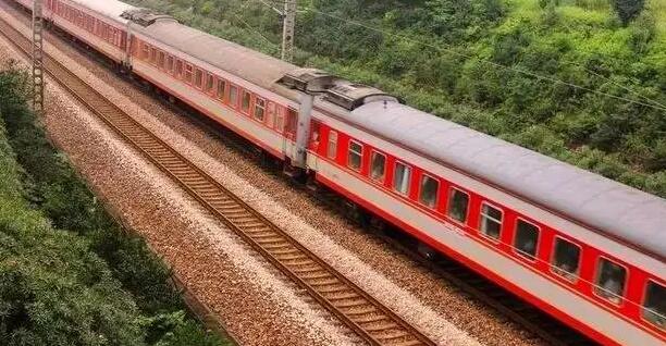 受暴雨影響 廣鐵停運京九鐵路18趟列車