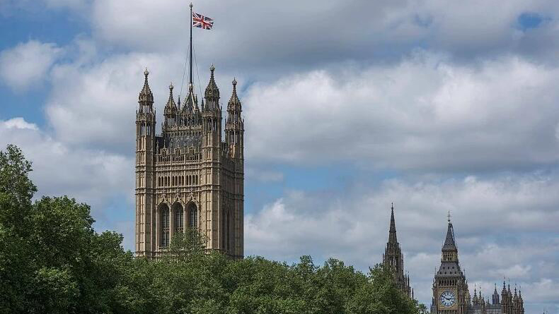 英國議會(huì)正式解散 大選選戰(zhàn)拉開序幕