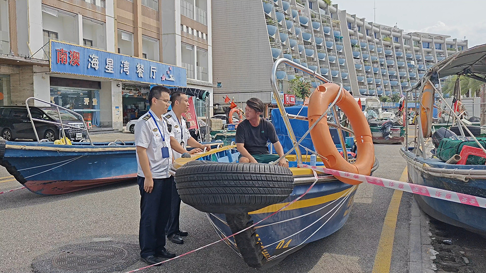 深圳涉客船舶全部停航！深圳海事局積極做好颱風「摩羯」防抗工作